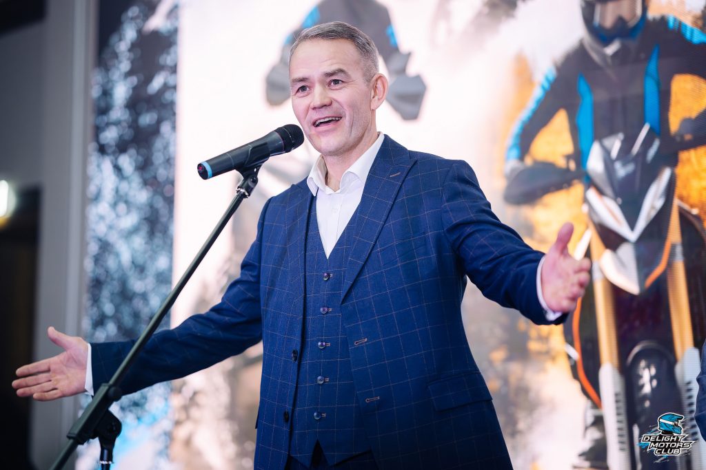 Открытие клуба